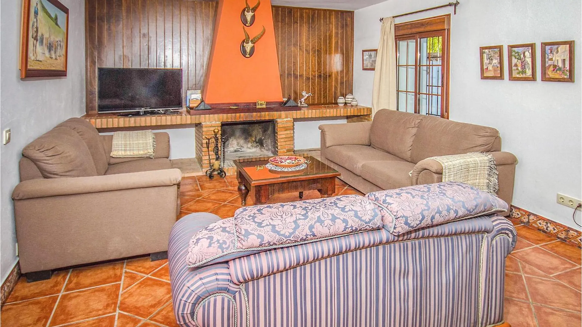 5 Bedroom Awesome Home In Ubrique Holiday home