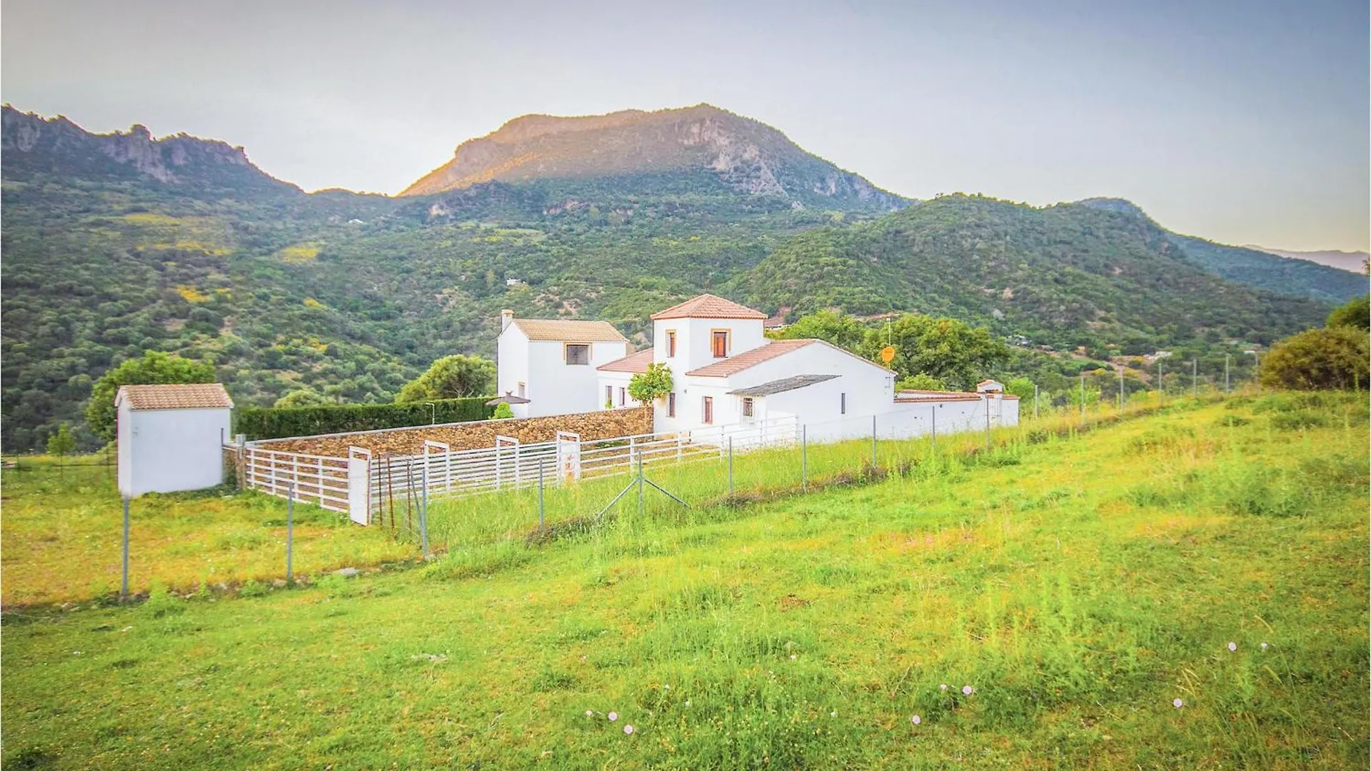 Holiday home 5 Bedroom Awesome Home In Ubrique Spain
